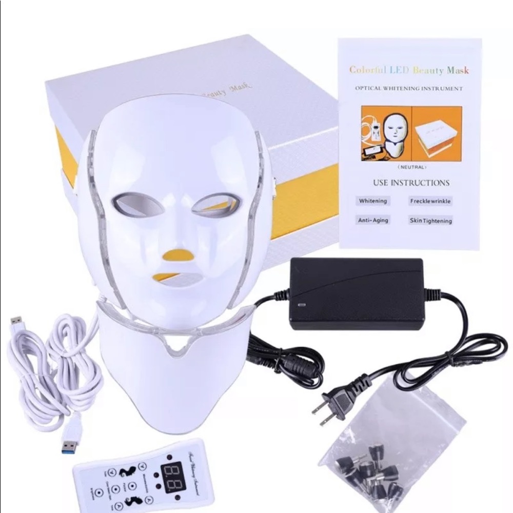 Never used!7 Color LED light PHOTON face neck